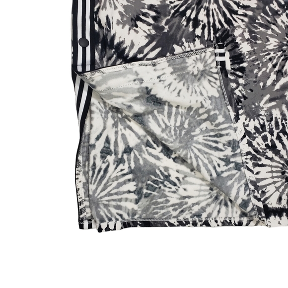 Gray White Tie Dye Bodycon T-Shirt Dress Juniors Sz Med 7-9 Crewneck Stretchy - Picture 9 of 16